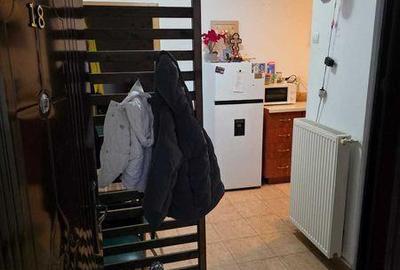Apartament cu 3 camere decomandat în Central - 1