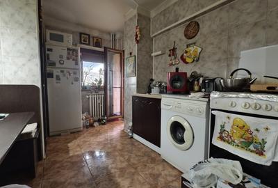 Apartament 2 camere decomandat rond Caraiman - 2