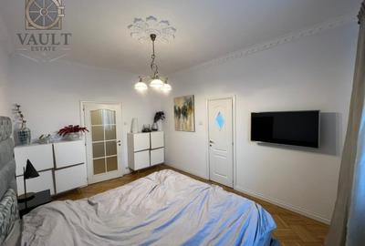 APARTAMENT 4 CAMERE -128 MP, BOXE  13 MP SI MANSARDA 9 MP -CALEA VICTORIEI - 12