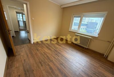 Apartament cu 4 camere semidecomandat, mobilat în Colentina - 3
