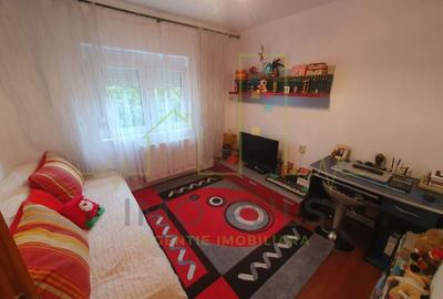 Apartament cu 2 camere decomandat, mobilat în Aradului - 4