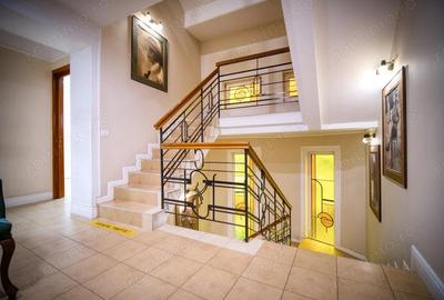 Cladire Spatiu cu alta destinatie - 4 niveluri - pretabila diverse activitati - 16