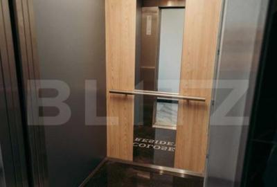 Apartament cu 3 camere, modern, 71 mp, etaj intermediar, zon - 3