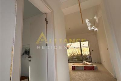 Duplex cu 3 camere cu Canalizare în Central - 7