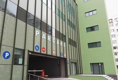 Vanzare cladire pe etaje - pretabil clinica, spital - 2