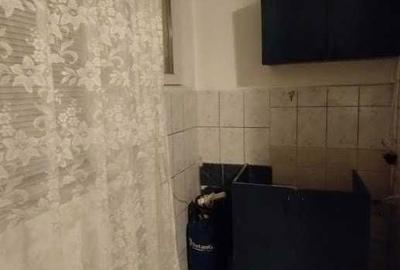 Garsonieră decomandată în Unirii - 4