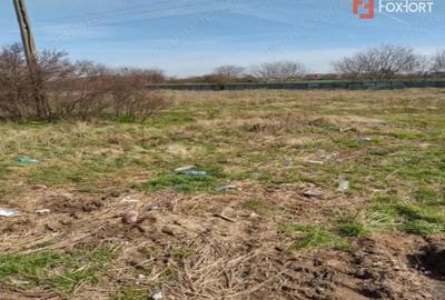 Teren intravilan de 5096 mp cu front de 37 ml, zona Sag - 1