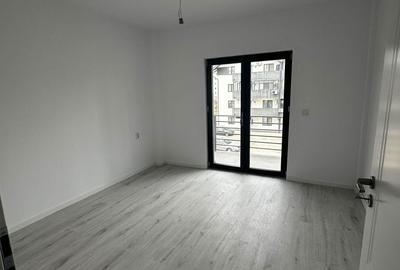 Apartament cu 3 camere decomandat în Socola - 3
