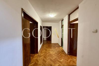 Apartament 4 camere | Bloc 1990 | 3 balcoane | Vedere panoramica - 10