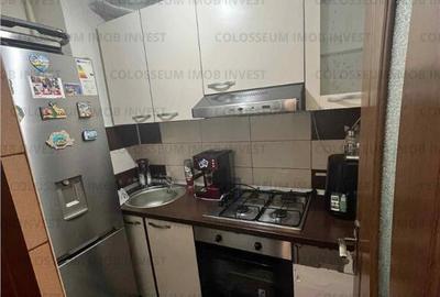 Garsonieră semidecomandată în Tractorul - 3