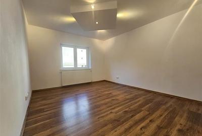 Apartament 3 camere de vanzare in Cartierul Caraiman, Zarnesti - COMISION 0% - 5