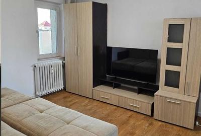 Apartament 3 camere decomandat Bd. Independentei - 4