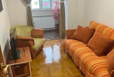 Apartament cu 4 camere semidecomandat în Apărătorii Patriei - 1