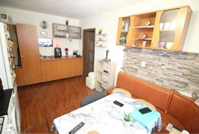 Apartament cu 2 camere decomandat în Central - 2