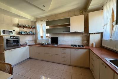 Apartament, 3 camere, 98 mp, semidecomandat, Centru , Zona Scoala Traian - 8