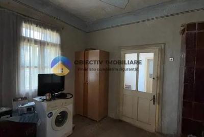 Casa + teren spa?ios de vanzare Girov - 5