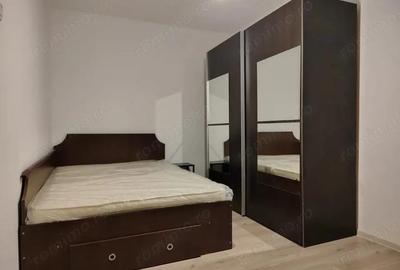 Eroii Revolutiei, doua minute metrou - 8