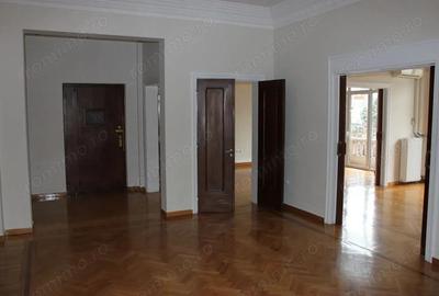 Spațiu comercial, de 70 mp, în Obor - 2