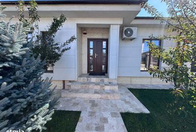 Casă cu 3 camere cu Piscina în Cumpăna - 3