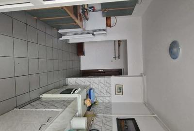 Apartament cu 2 camere decomandat în Republicii - 15