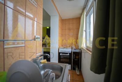 Apartament cu 3 camere semidecomandat, mobilat în Olteniței - 5