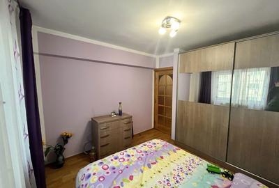 Apartament cu 3 camere decomandat în Central - 8