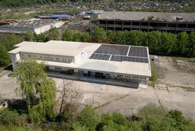 Spațiu comercial, de 2,400 mp, în Central - 2