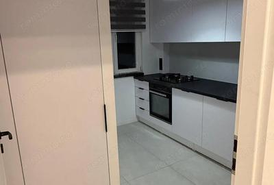 Apartament cu 2 camere decomandat, mobilat în Politehnica