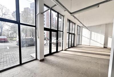 Spațiu comercial, de 72 mp, în Central - 14