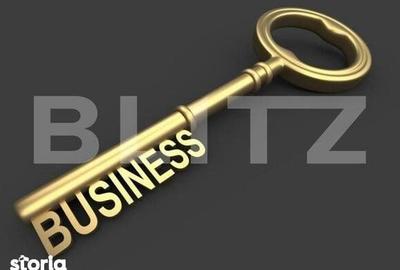 Spațiu comercial, de 74 mp, în Central