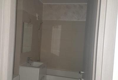 Apartament cu 2 camere semidecomandat, mobilat în Gherăiești - 10