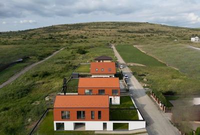 Casă individuală cu 4 camere cu Canalizare în Chinteni - 11