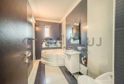 Penthouse cu terasă panoramică de 60 mp, Europa - 5