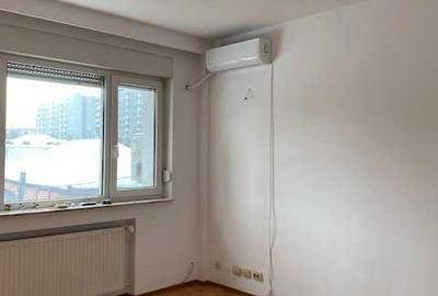 Apartament cu 3 camere decomandat în Exterior Vest - 3