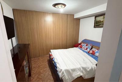 Casă cu 4 camere în Central - 1