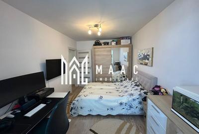 Apartament cu 3 camere semidecomandat, mobilat în Hipodrom 1 - 7