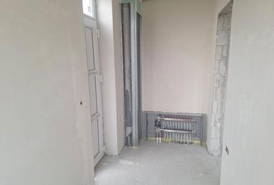 Casă cu 4 camere în Prelungirea Ghencea - 2