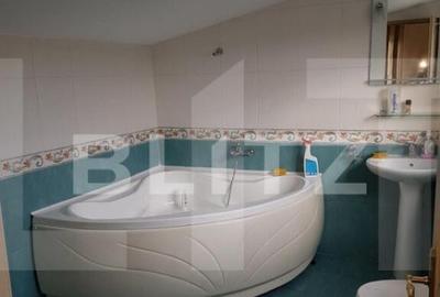 Casa 320 mp, terasa, gradina, garaj, zona Golden Tulip - 11