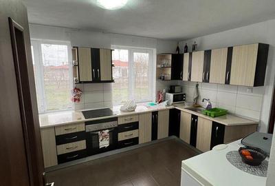 Casă cu 4 camere în Amați - 2