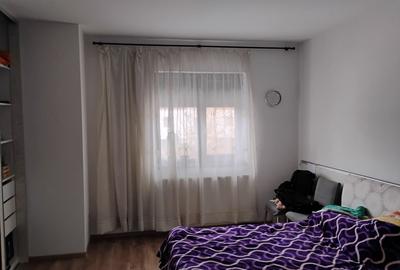 Garsonieră decomandată în Central - 2