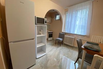 Reco apartament 3 camere Decebal etaj 1 - 4