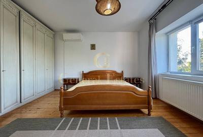 Casă individuală cu 8 camere cu Teren 1000 Mp în Bucium - 9