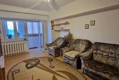 Garsonieră în Poarta 6 - 3