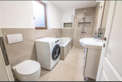 Apartament cu 2 camere decomandat în Schei - 11