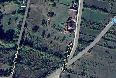 Teren de 2300 mp, în Polovragi - 2