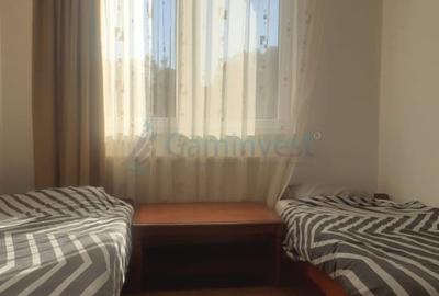 Casă cu 8 camere cu Canalizare în Valenta - 1