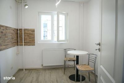 Apartament cu 3 camere decomandat în Rahova