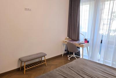 Apartament cu 4 camere decomandat în Decebal - 9