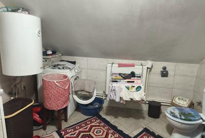 Casă cu 5 camere cu Teren 1000 Mp în Grămești - 14