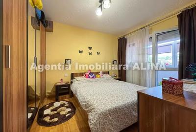 Apartament cu 3 camere decomandat în Astoria - 20